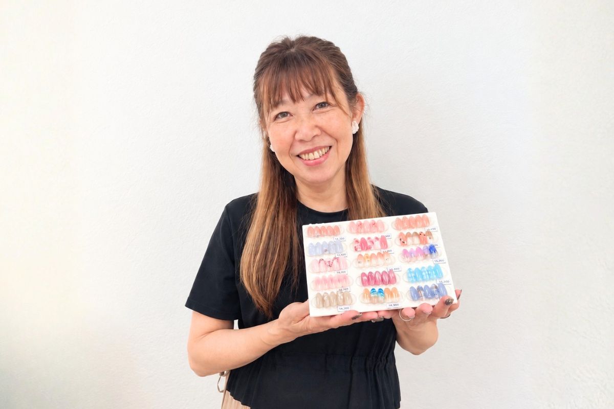 海田町ネイルサロン Nail House Vivian オーナーネイリスト 西中 美香